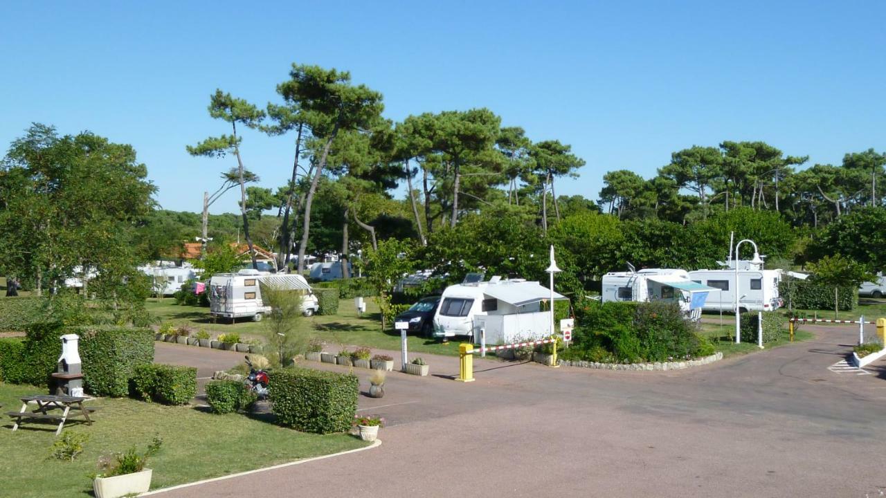 Camping Le Puits De L'Auture Hotel Saint-Palais-sur-Mer Eksteriør billede